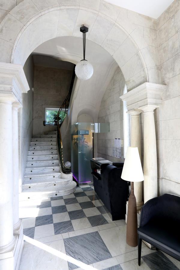 Chateau Blanchard Chazelles-sur-Lyon エクステリア 写真